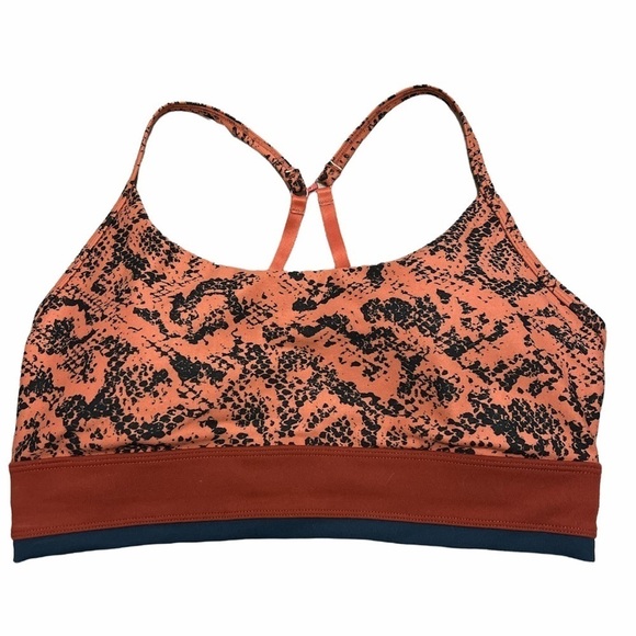 Jessica Simpson sports bra with racerback back or regular back capability - Picture 1 of 10